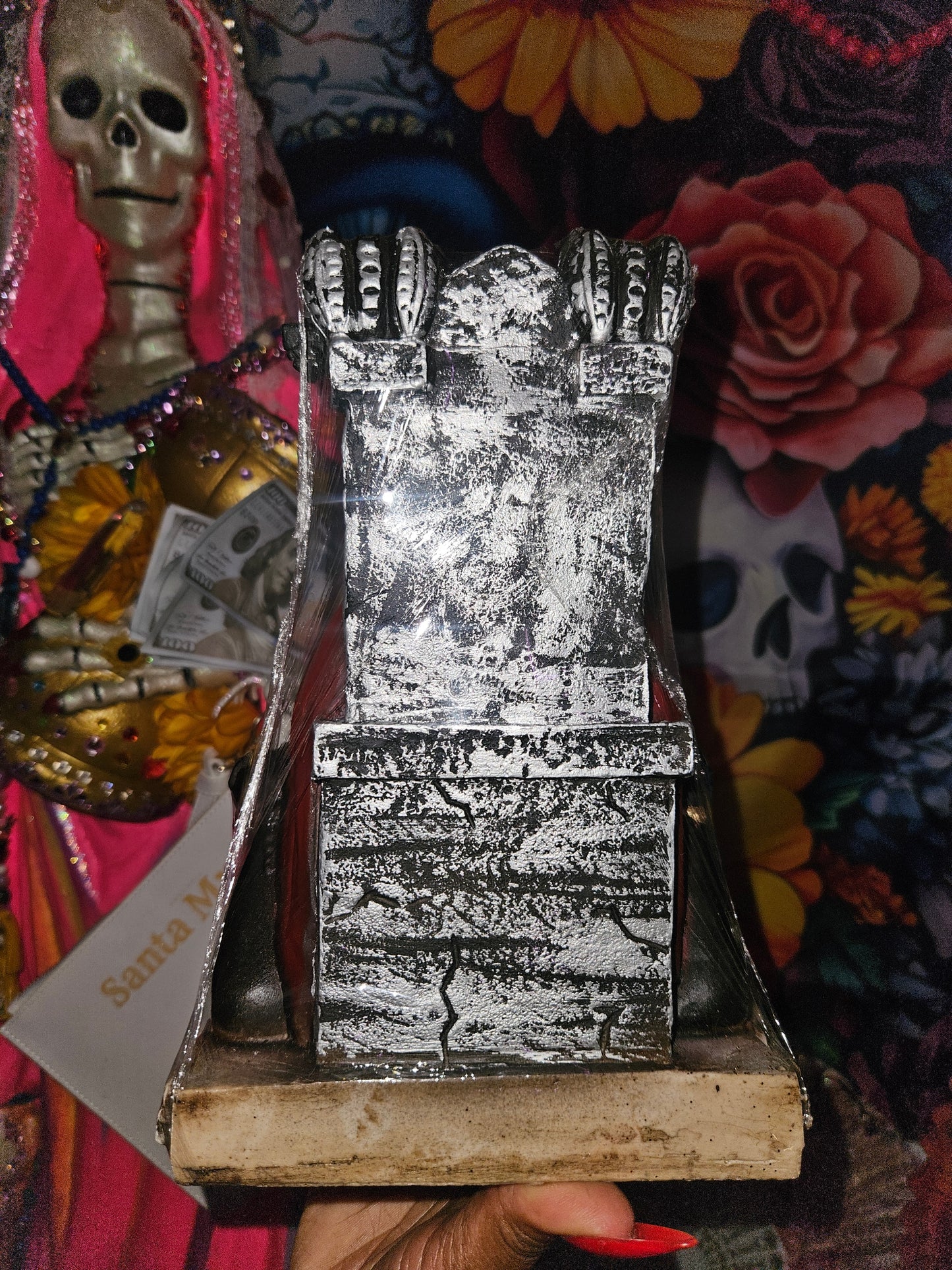 9 " Sitting Red Robe with dogs Santa Muerte Statue