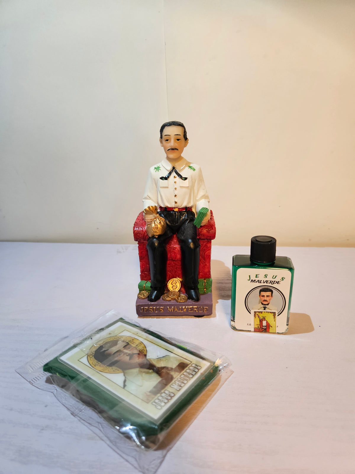 5" Jesus Malverde Statue w/ Resguardo, Prayer Card and Oil