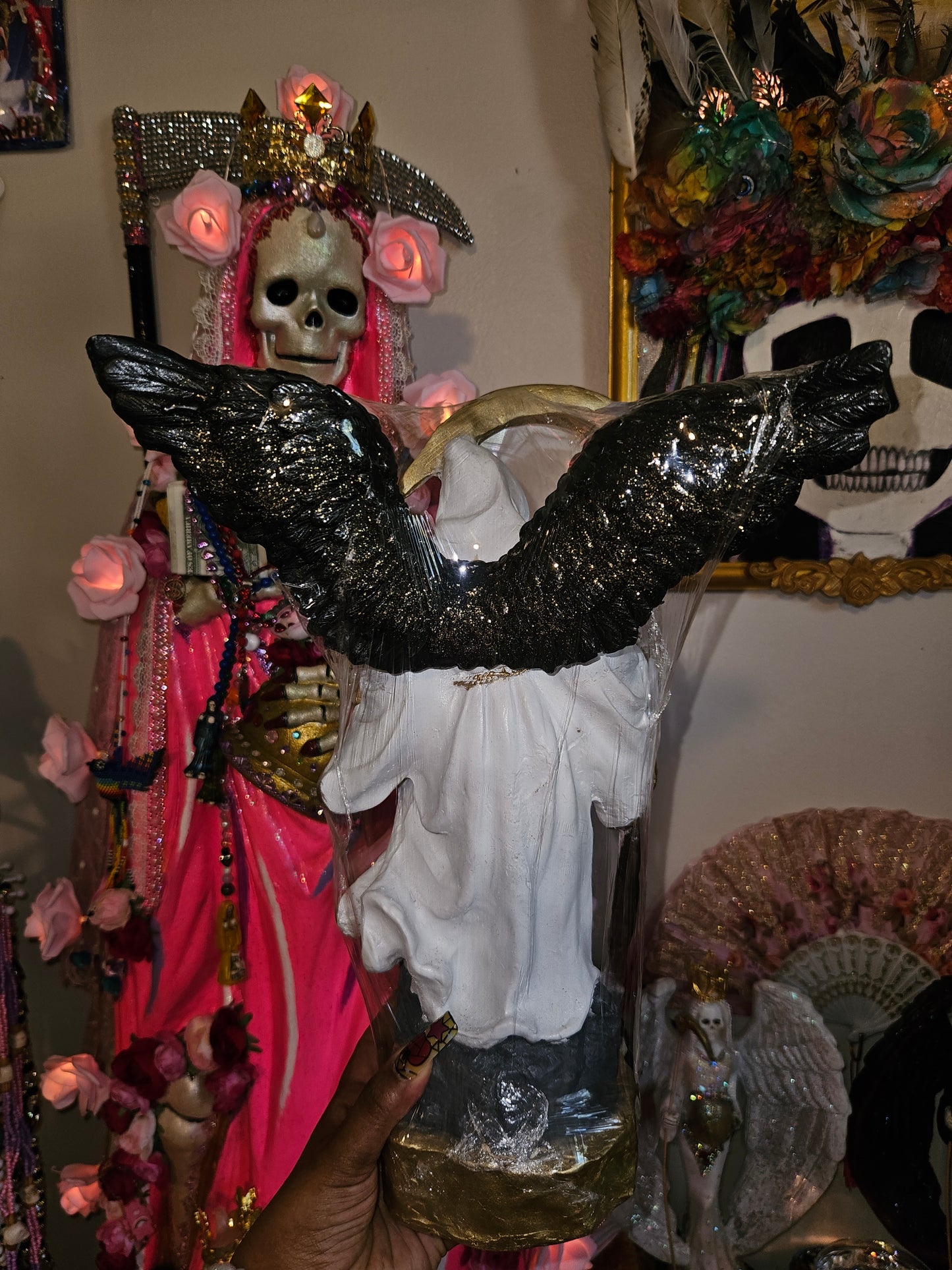 15" White Robe (Niña Blanca) Winged Santa Muerte Statue