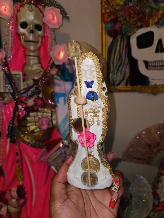 8" Vestida White Robe Santa Muerte Statue