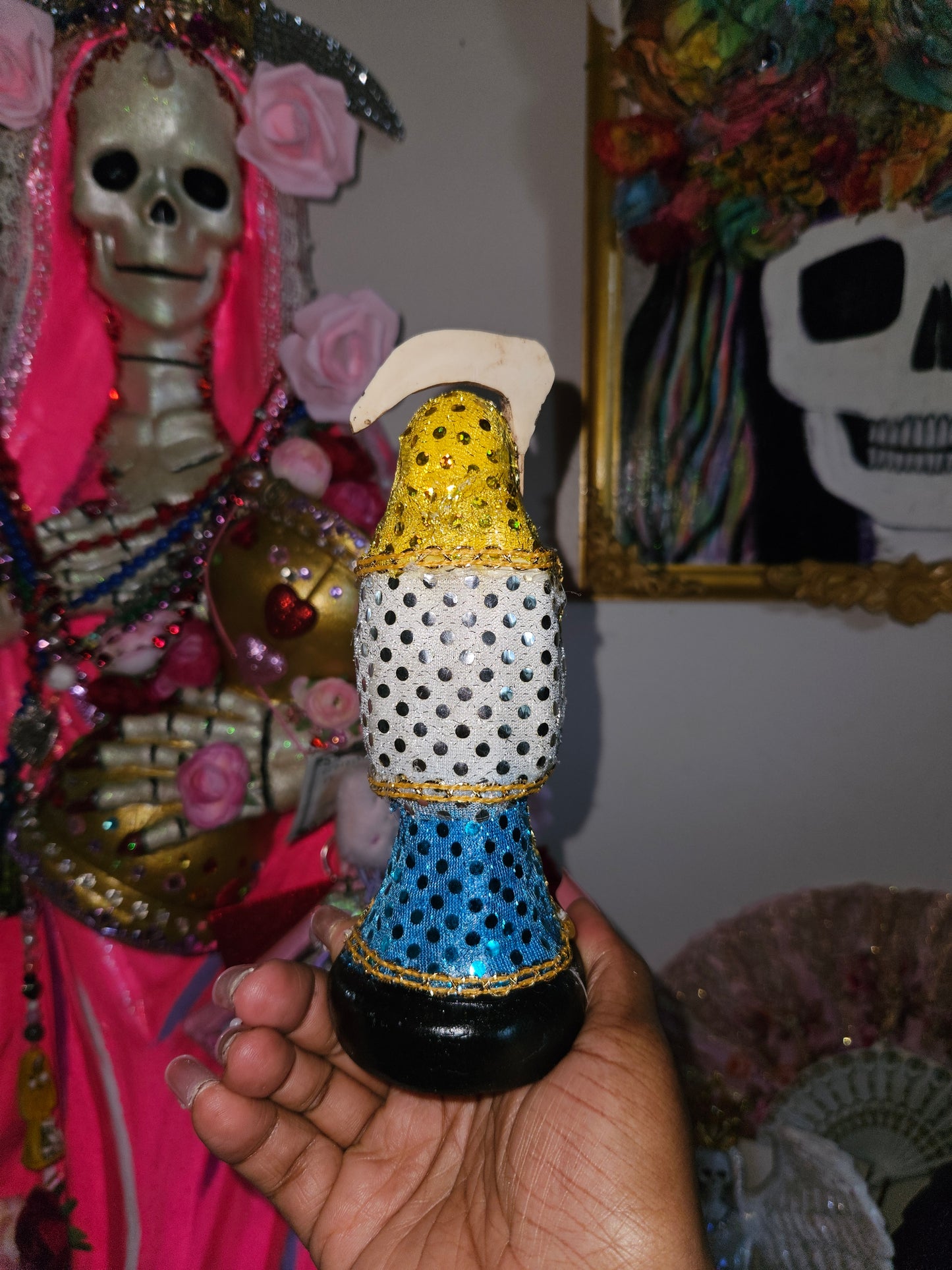 6" Vestida Yellow, White & Blue( Abre Caminos) w/ good luck bag Santa Muerte Statue