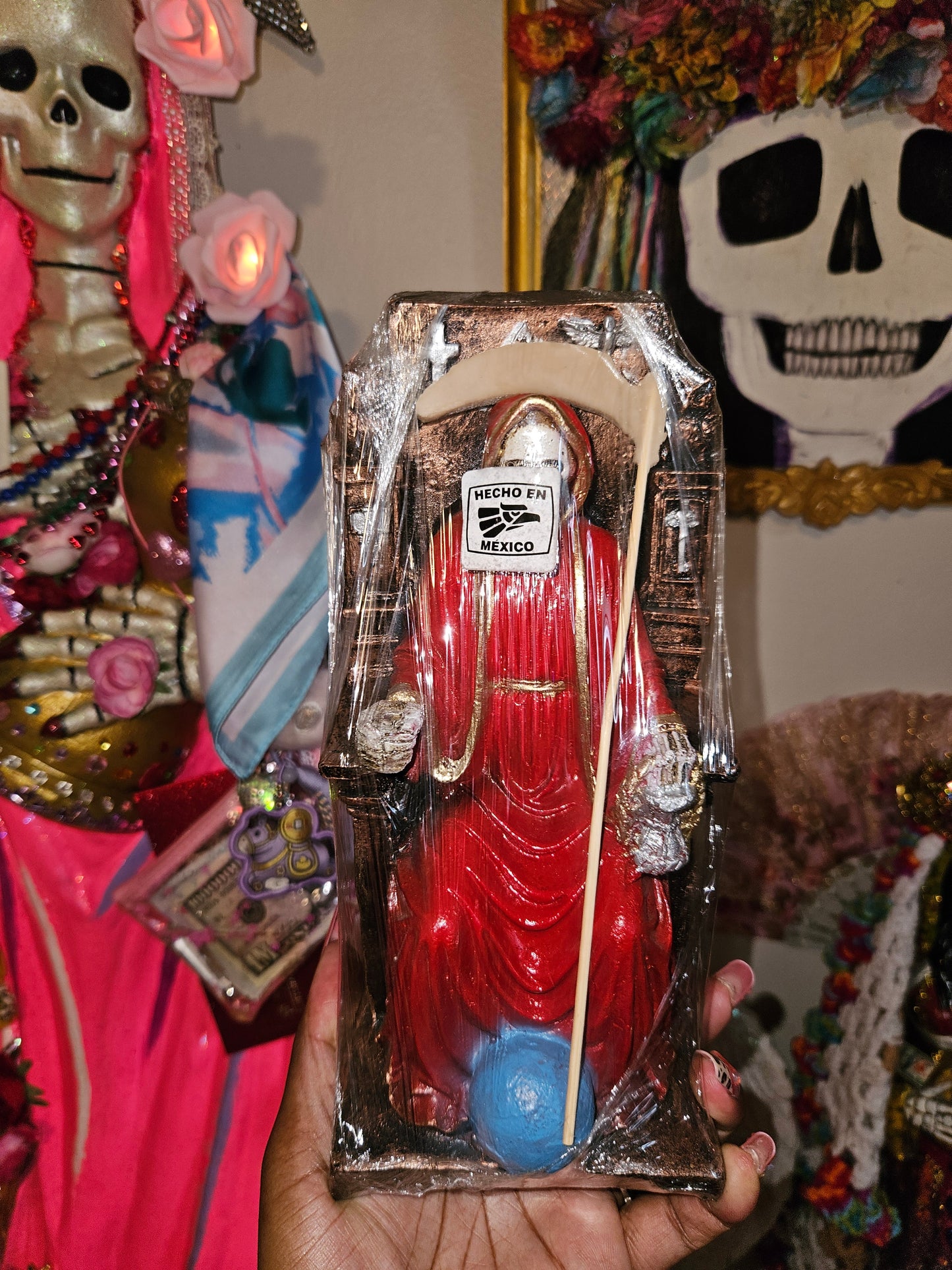 9" Sitting Red Robe Santa Muerte Statue