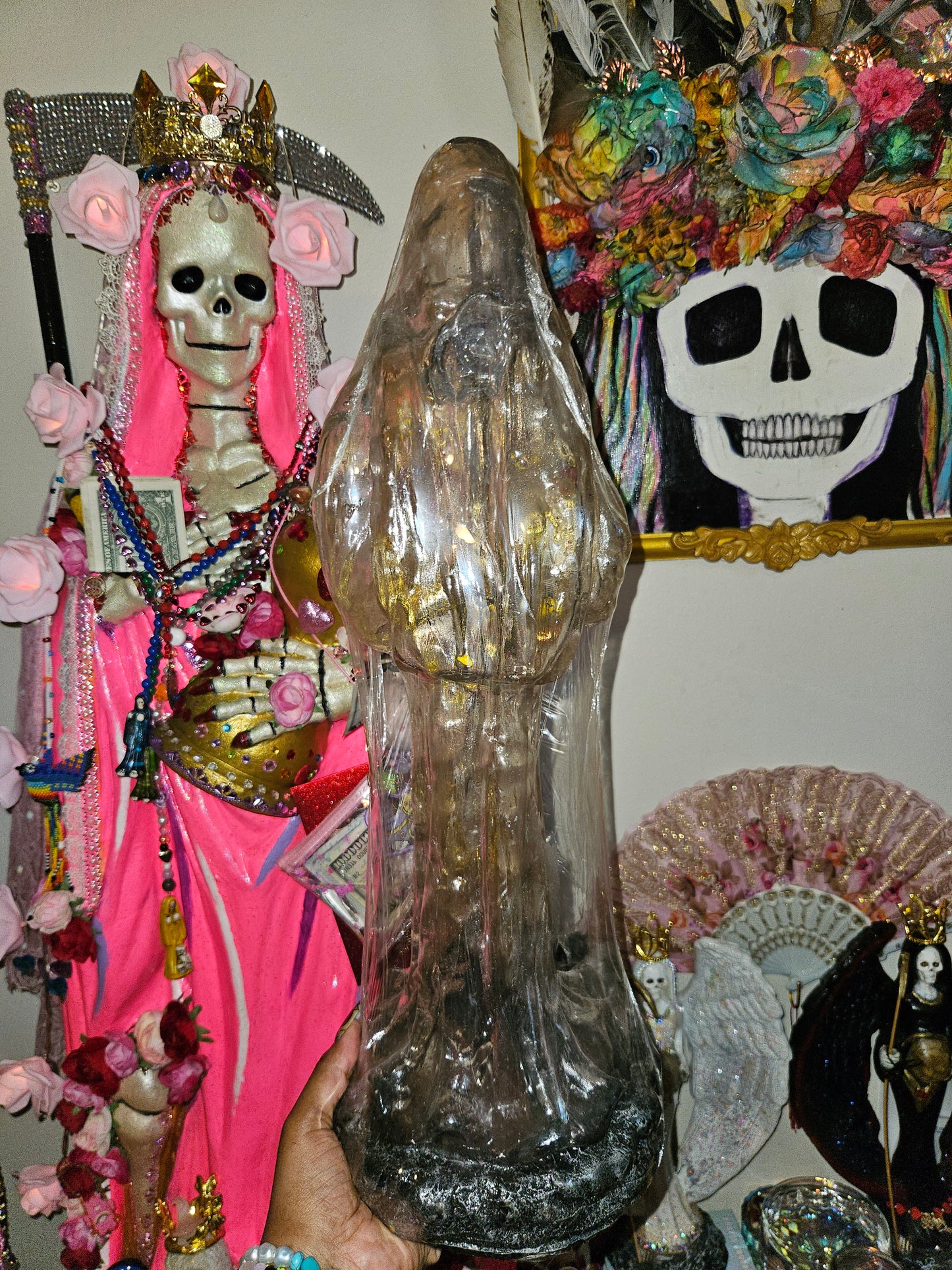 21" Clear White Santa Muerte Embarasada (Pregnant) Encarnada Santa Muerte Statue