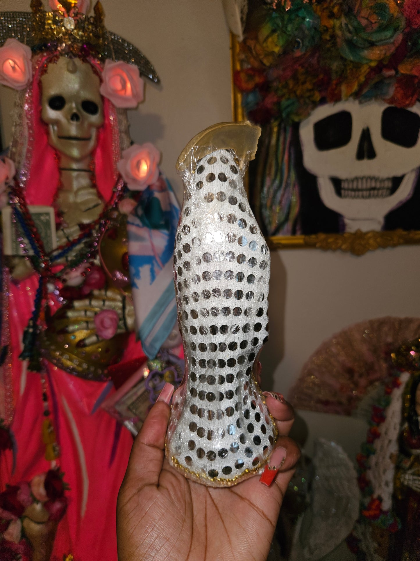 8" Vestida White Robe Santa Muerte Statue