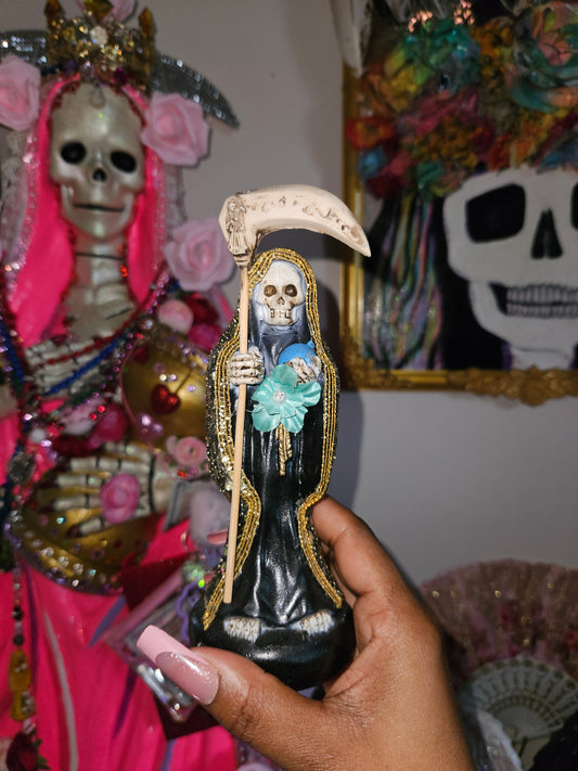 6" Vestida Negra/Black Robe Santa Muerte Statue