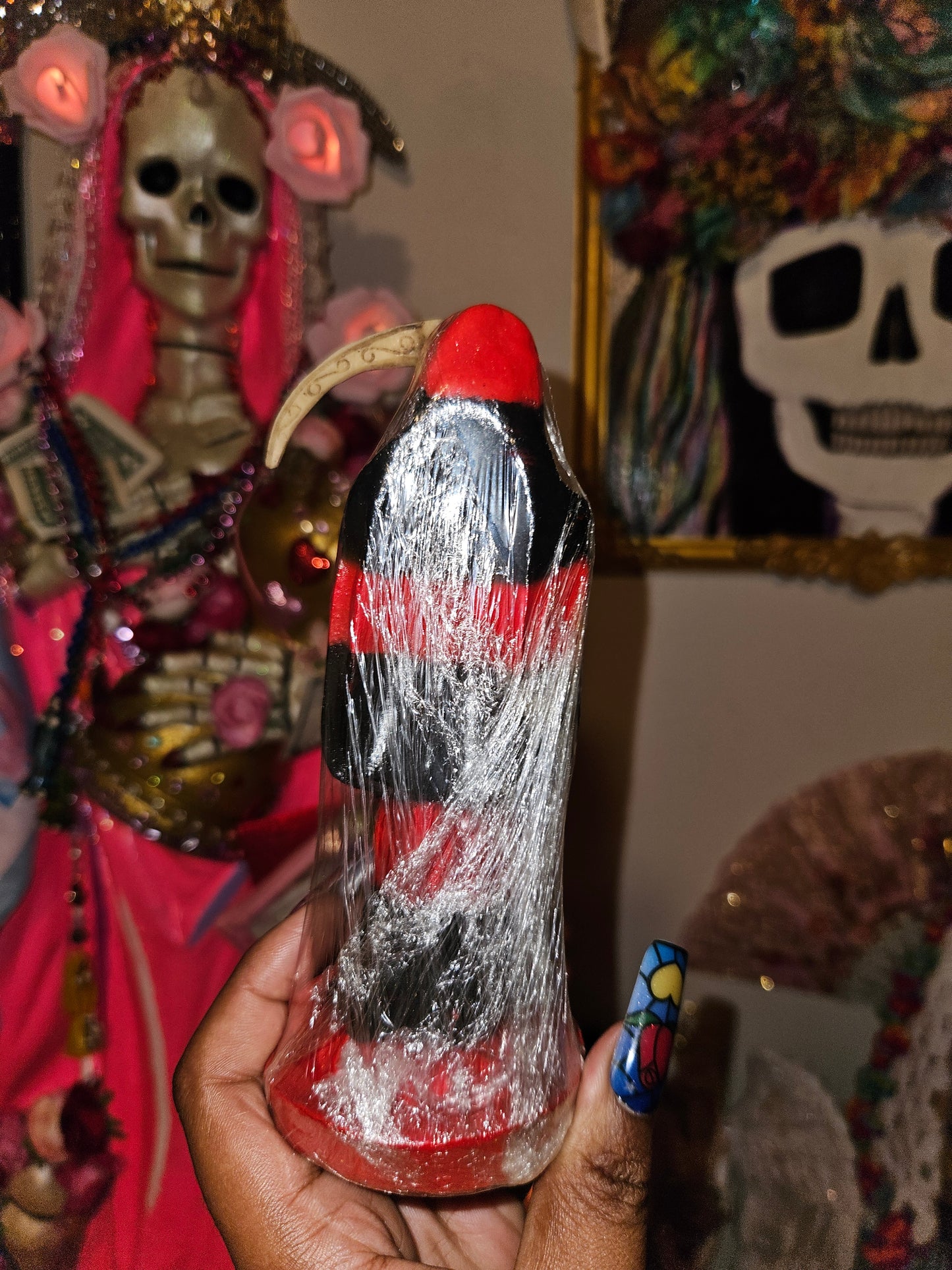 6" Black & Red/Reversible Robe Santa Muerte Statue