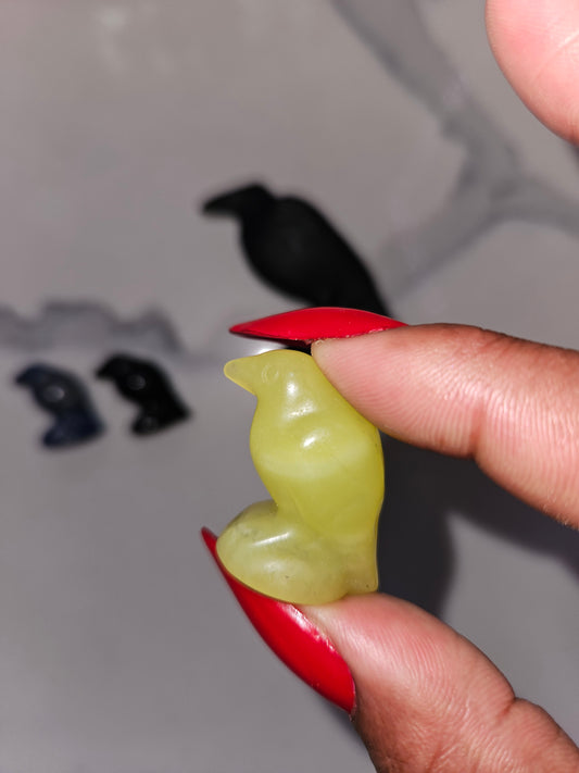 Hand-Carved Crystal Crow / Raven