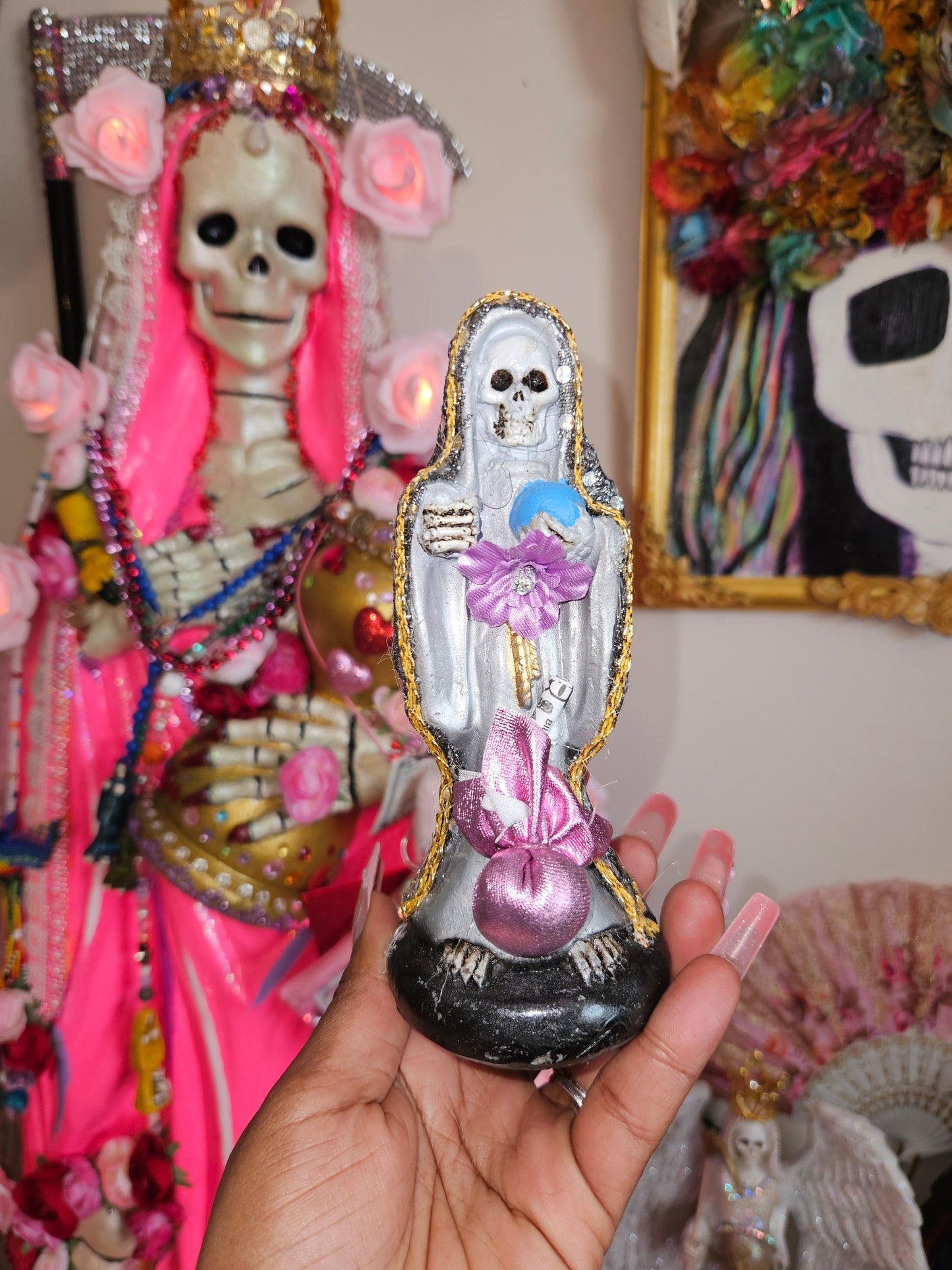 6" Vestida Silver w/ good luck bag Santa Muerte Statue