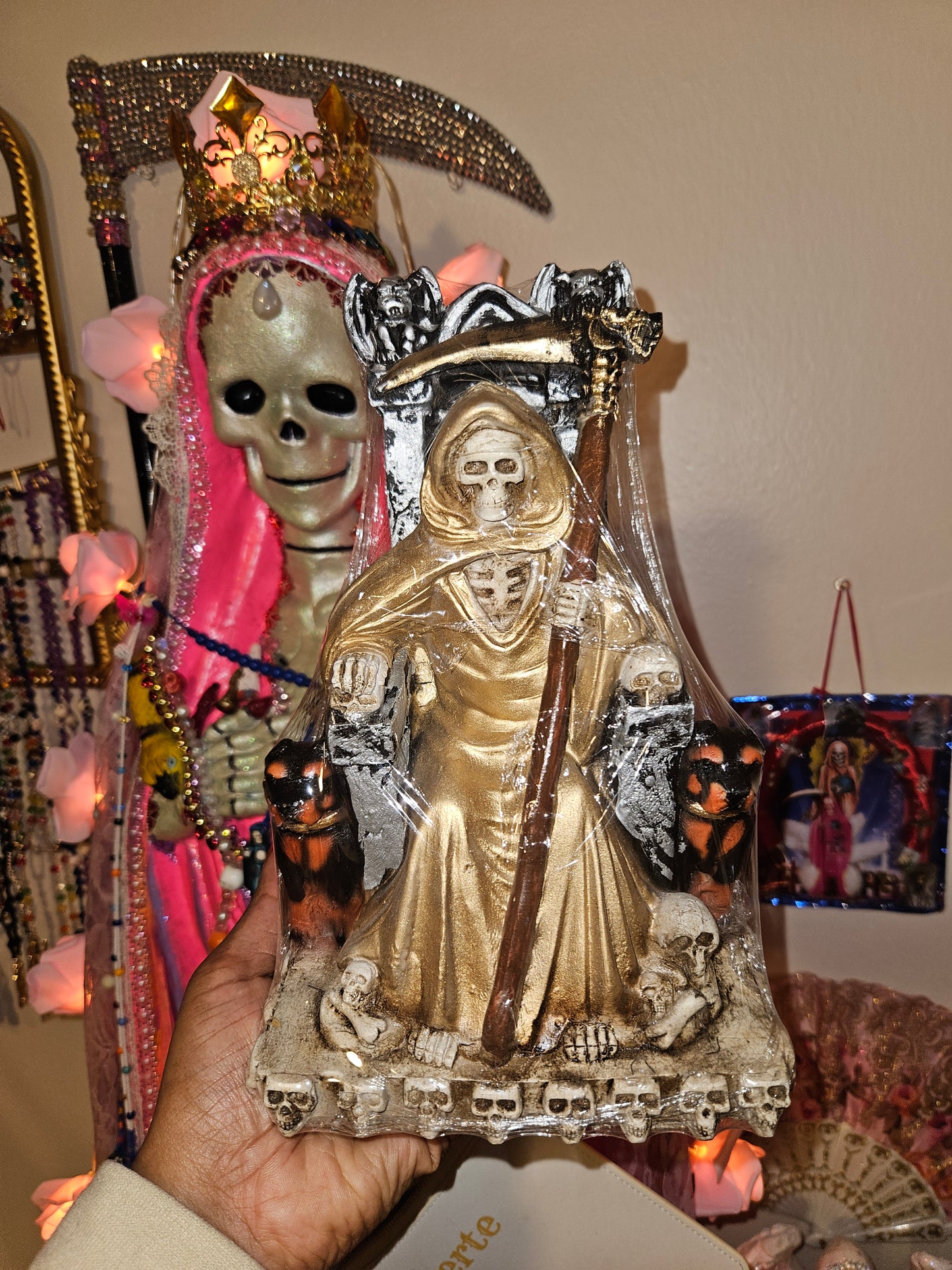 9" Sitting Gold Robe with dogs Santa Muerte Statue