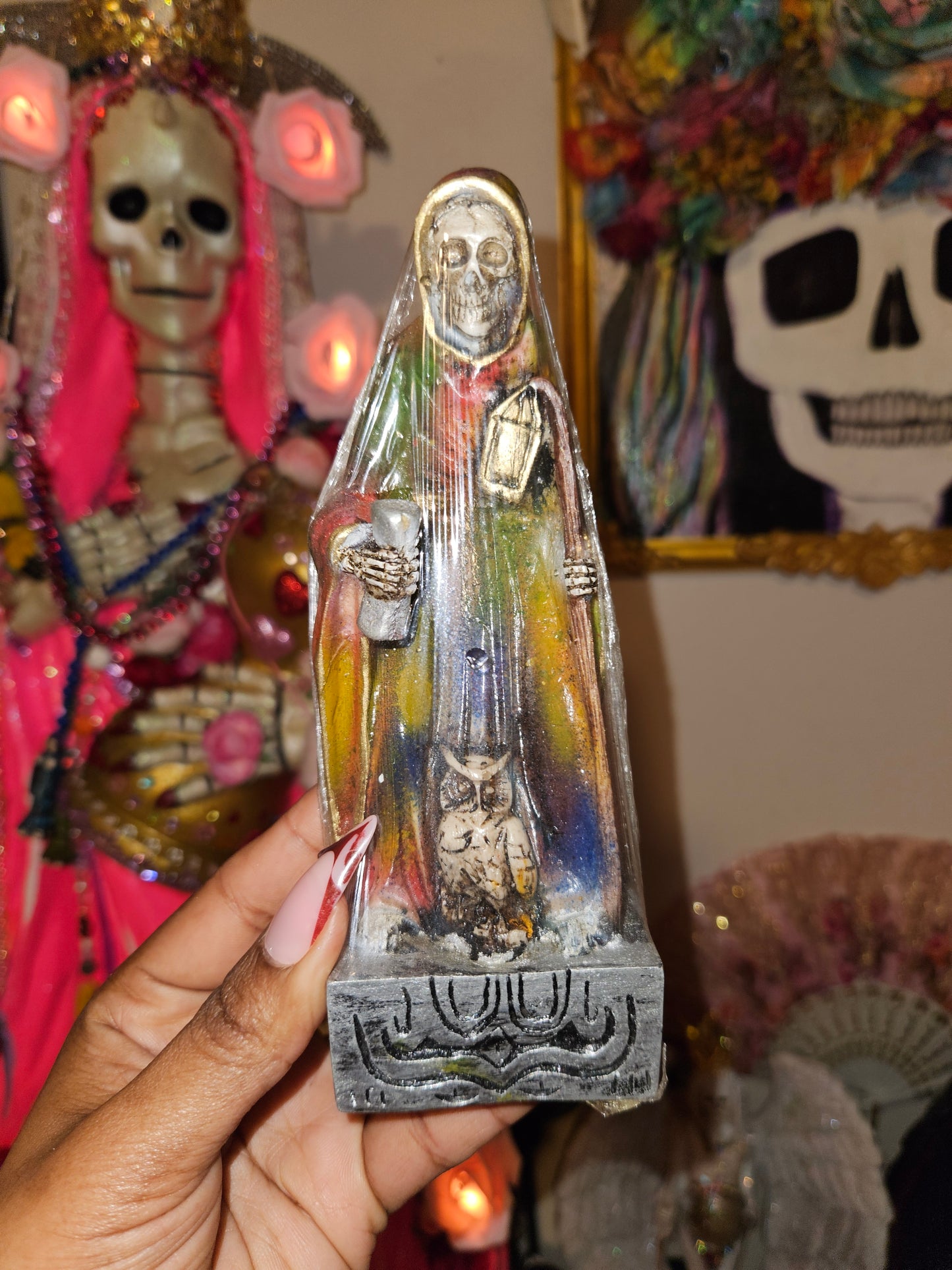 6.5" Multi-Color Robe on a Platform Santa Muerte Statue