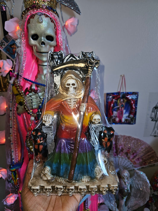 9" Sitting Colores/Rainbow Robe with dogs Santa Muerte Statue