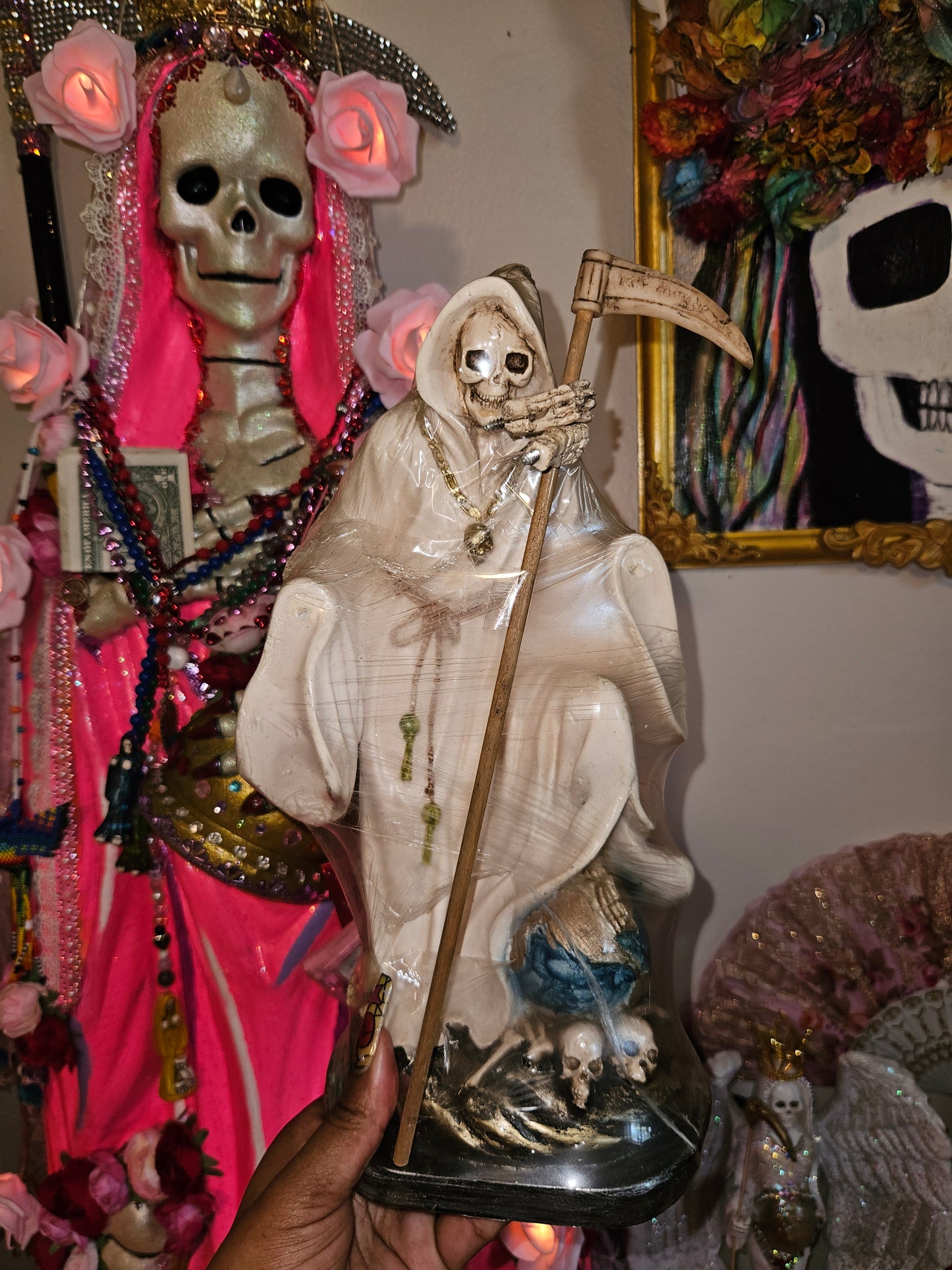12" White Robe (Niña Blanca) Santa Muerte Statue w/ Removable hands & Scythe