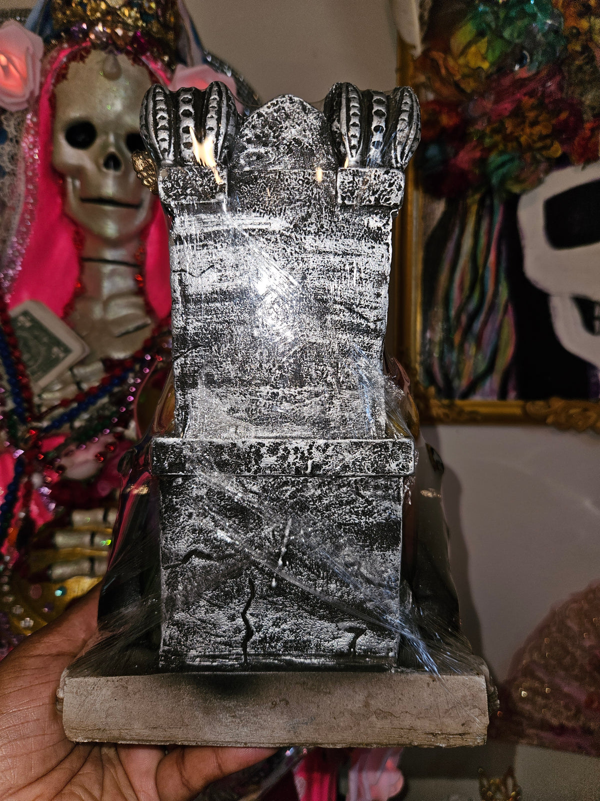 9" Sitting Colores/Rainbow Robe with dogs Santa Muerte Statue