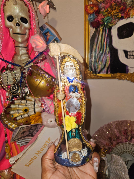 8" Vestida 7 Colores/Rainbow Robe Santa Muerte Statue