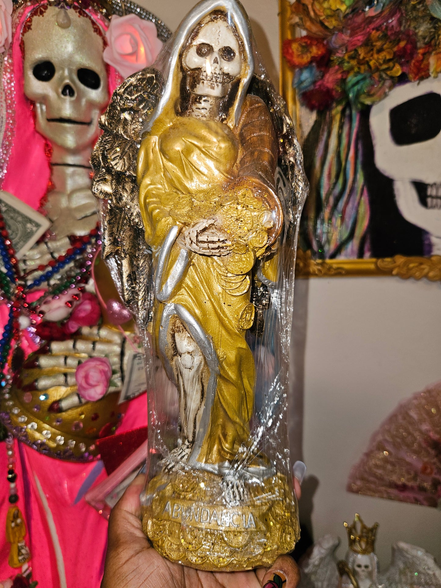 12" Winged Abundance Gold Robe Santa Muerte Statue