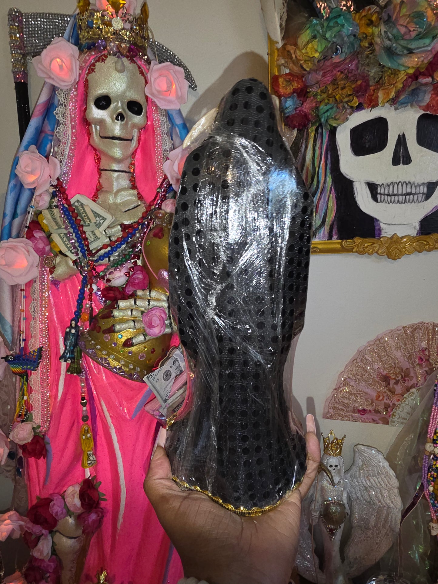 12"  Vestida Black Robe Santa Muerte Statue