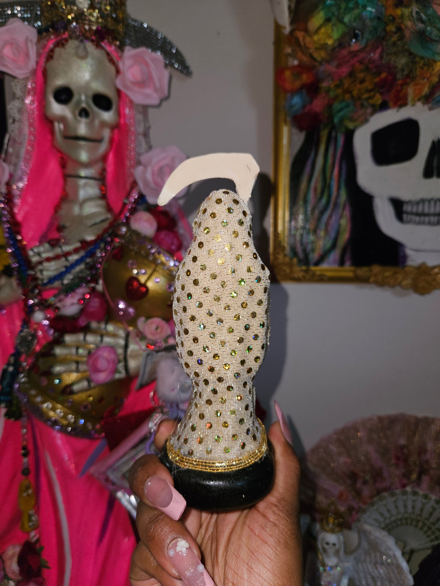 6" Vestida Gold w/ good luck bag Santa Muerte Statue