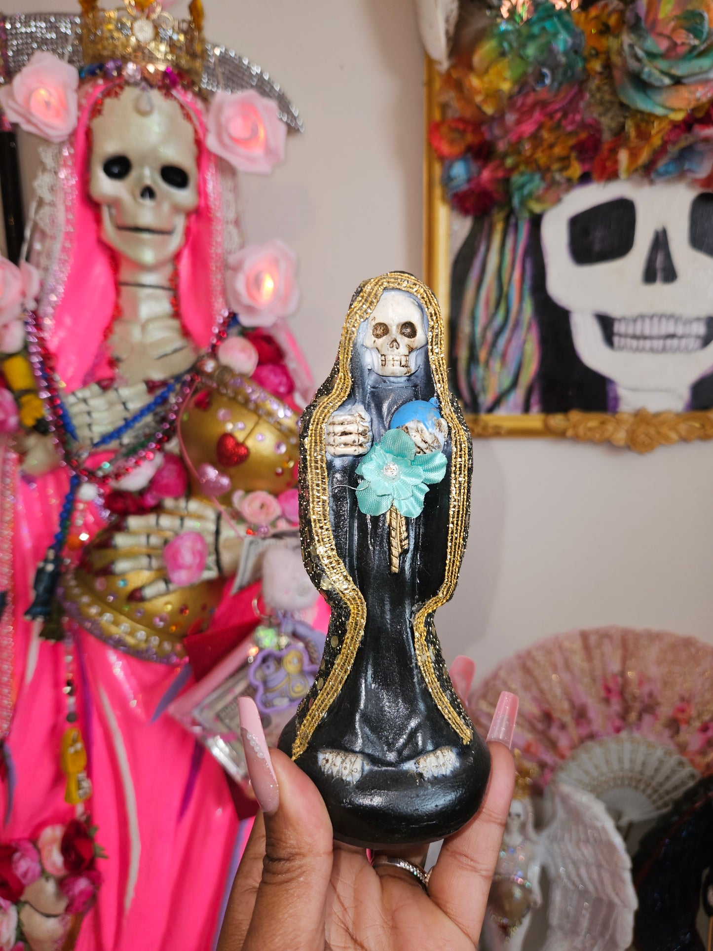 6" Vestida Negra/Black Robe Santa Muerte Statue