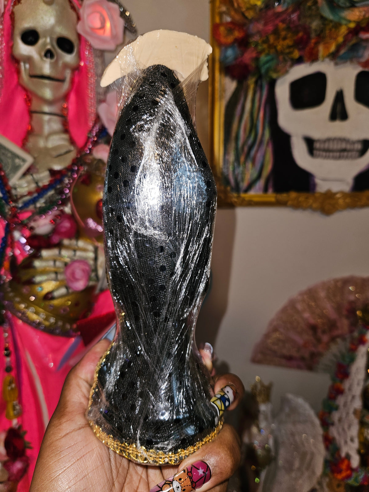 8" Vestida Black Robe Santa Muerte Statue
